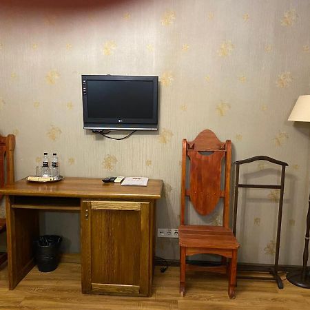Hotel Fortetsya Hetmana Hatne Zewnętrze zdjęcie