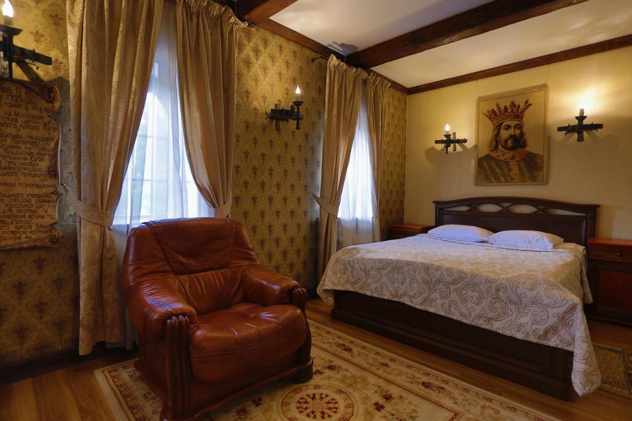Hotel Fortetsya Hetmana Hatne Zewnętrze zdjęcie