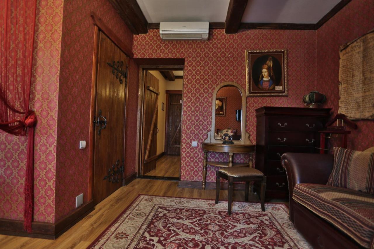 Hotel Fortetsya Hetmana Hatne Zewnętrze zdjęcie