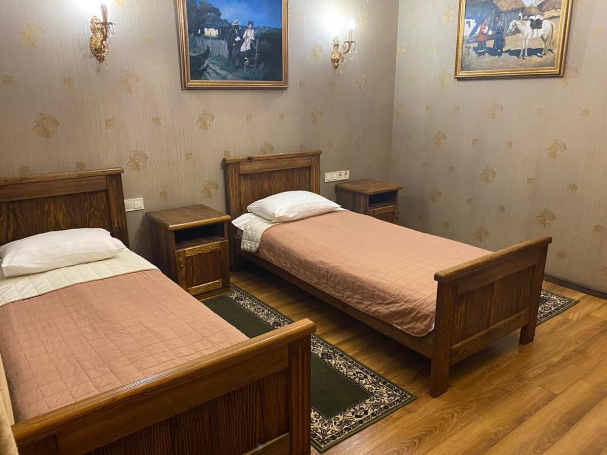 Hotel Fortetsya Hetmana Hatne Zewnętrze zdjęcie